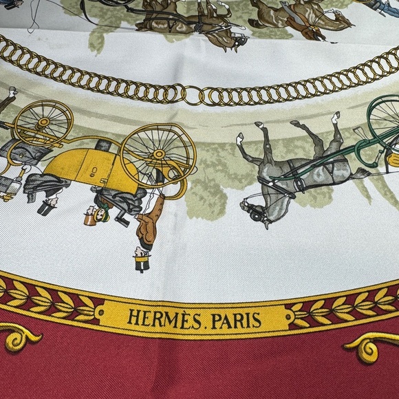 ERMES CARRÉ 90 LA PROMENADE DE LONGCHAMPS Silk Scarf - Picture 6 of 8